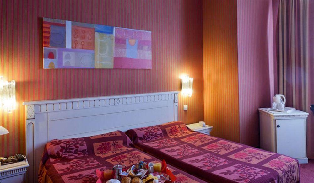 Royal Aboukir Paris Hotel