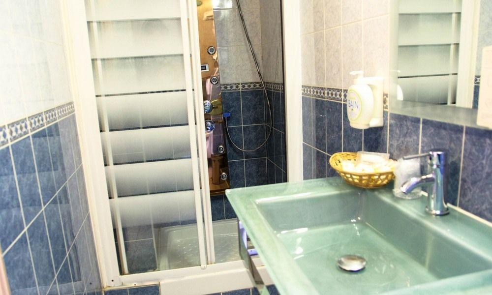 Hotel Royal Aboukir Paris Paris