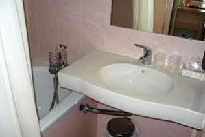 Royal Aboukir Paris Hotel 3*